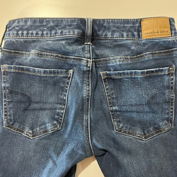 Size 2 American Eagle Jeans - Picture 4 of 6